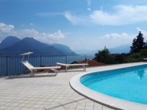Apartment with swimming pool, lake view, parking - Larihome A72 Santa Maria Rezzonico